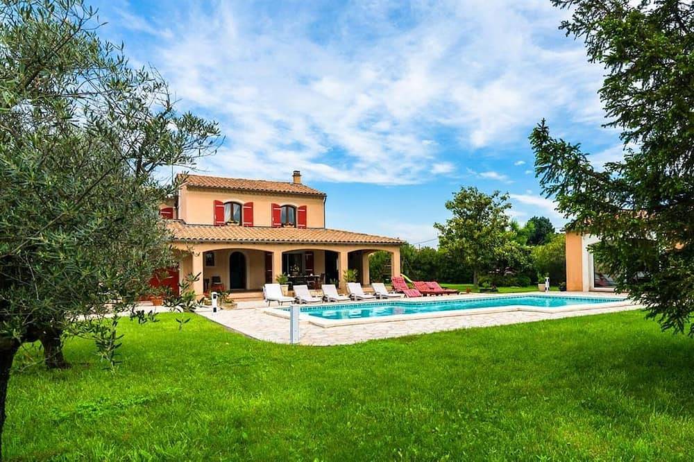 Provenzalische Villa mit privatem Pool, Klimaanlage, Wlan, Tischtennis & Kicker in Althen-des-Paluds, Vaucluse