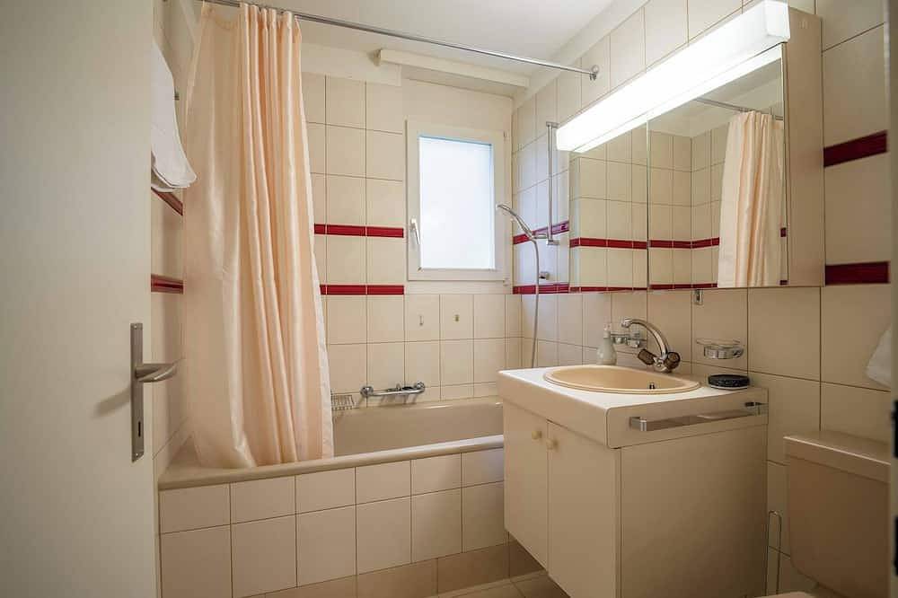 Ganze Wohnung, Central Bern Flat -Balcony & Bundeshaus &Aare View in Bern, Berner Oberland