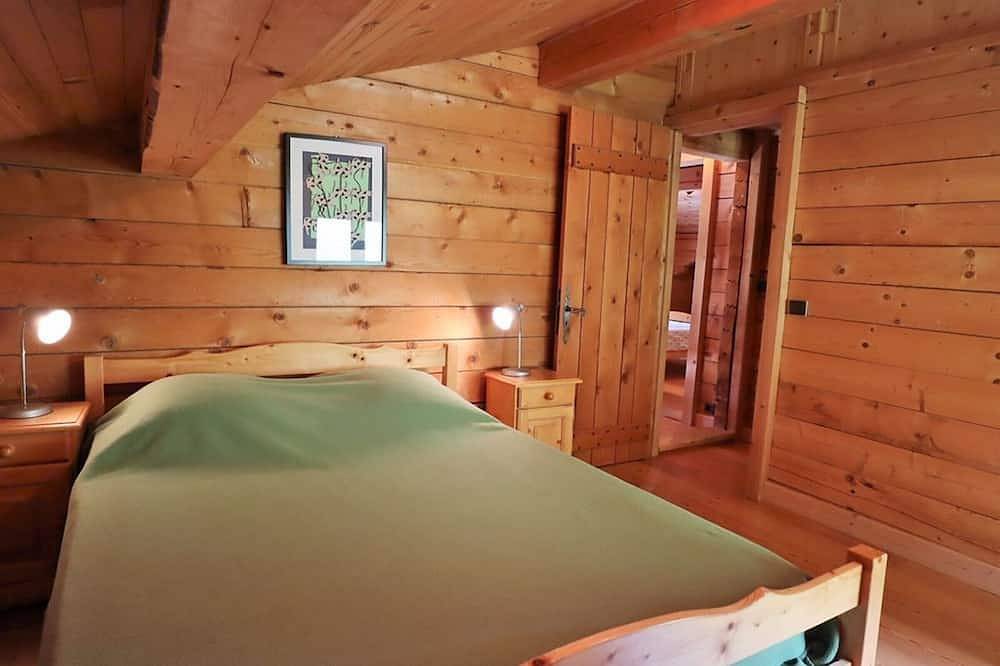 Chalet familiar para 10 personas cerca del centro y pistas - wifi, terraza y barbacoa in Arêches, Beaufort (Rhône-Alpes)