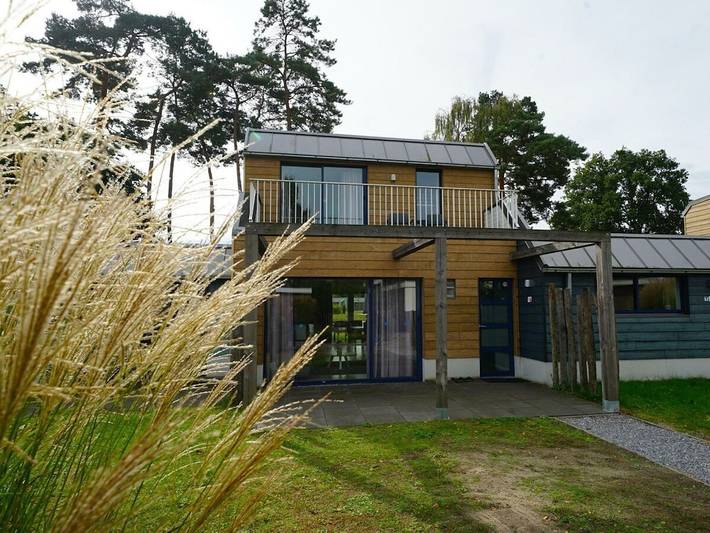 Location de vacances pour 6 personnes, avec Balcon/Terrasse et Balcon ainsi que Terrasse et Jardin à Mol