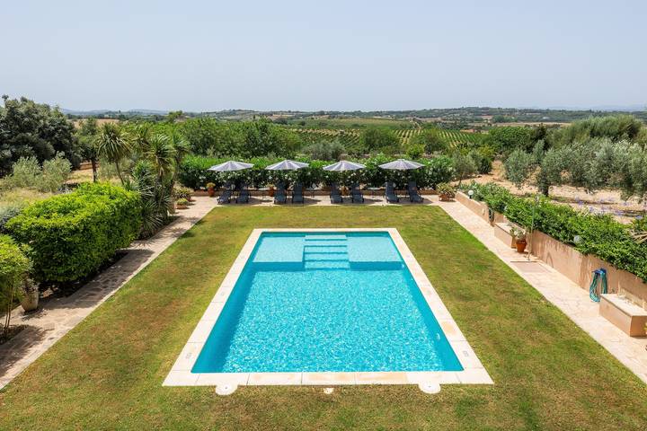 Casa de vacaciones 'Can Corem De Son Moix' con vistas a la montaña, Wi-Fi y aire acondicionado in Manacor, Mallorca Este