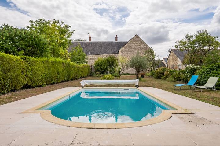 Maison Meslaie - Maison pour 10 avec piscine in Beaumont-en-Véron, Vallée de la Loire