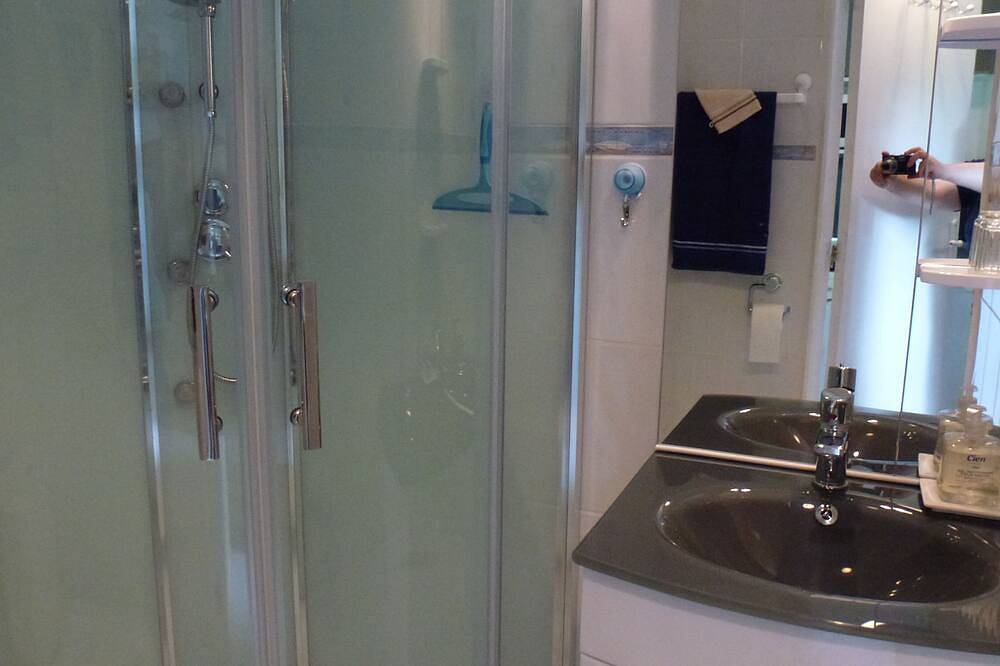 Gîte studio Les Thiares in Janville-sur-Juine, Parc naturel régional du Gâtinais français