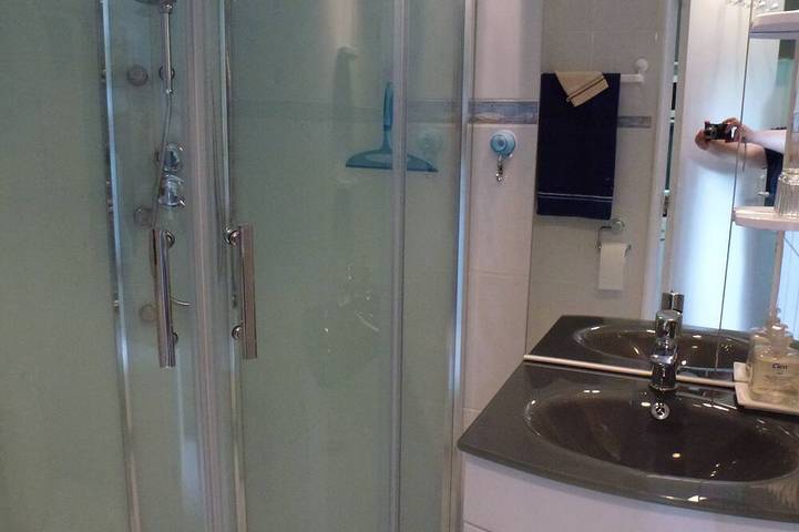 Gîte pour 3 personnes, avec terrasse et jardin dans Essonne - 3