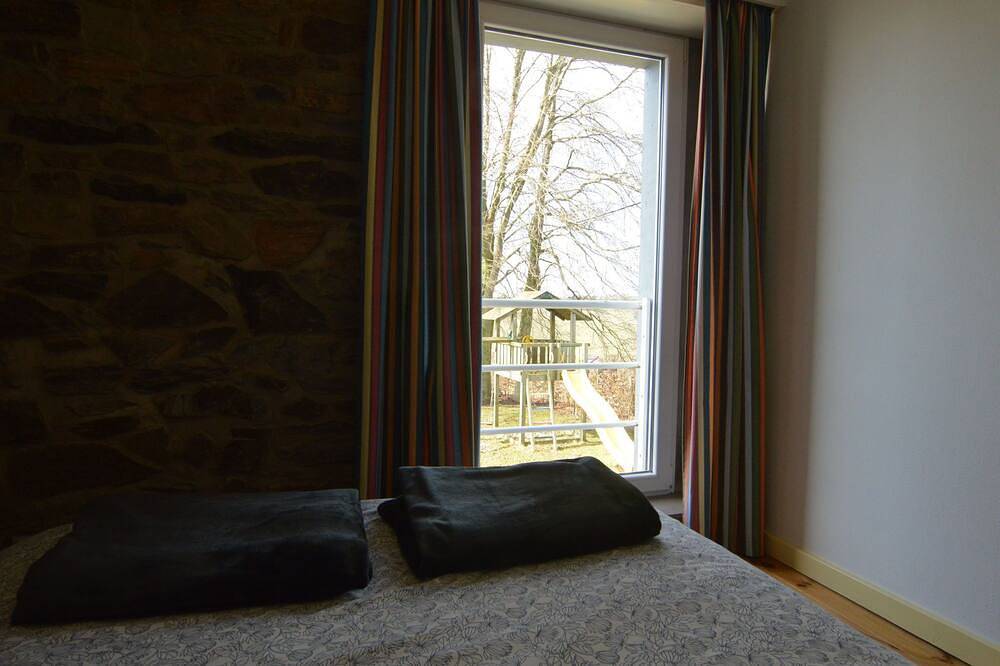 Ganze Wohnung, Apartment in Halenfeld-Amel mit Terrasse in Amel, Naturpark Hohes Venn