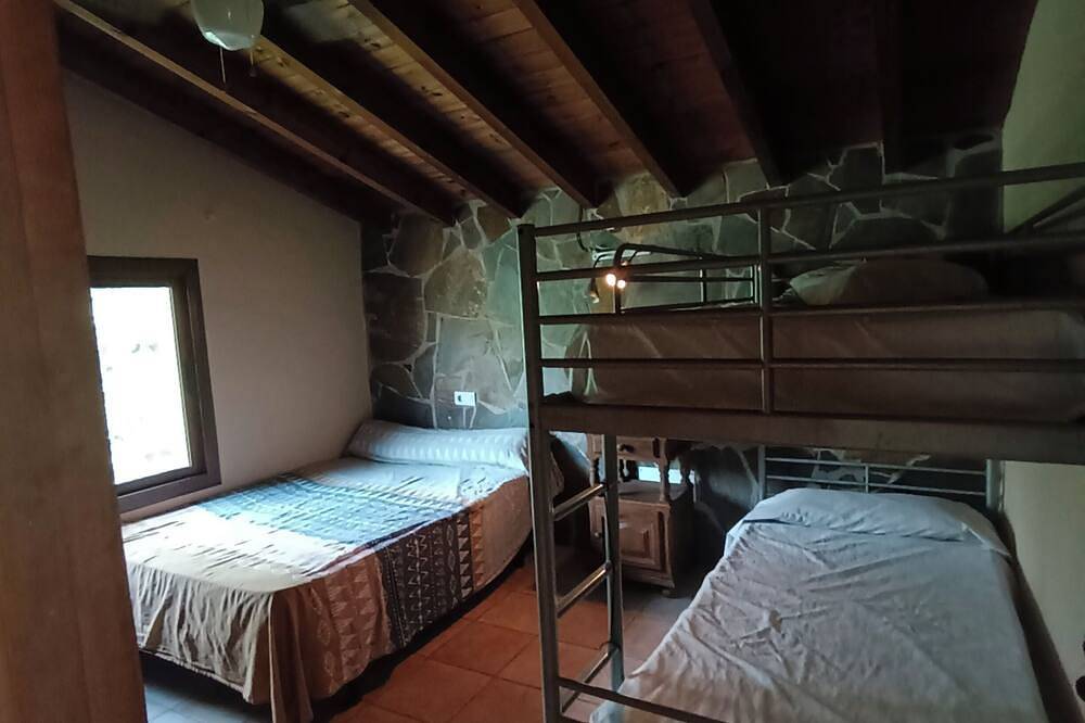 Private Villa mit Jacuzzi in Guaro in Guaro, Sierra de las Nieves
