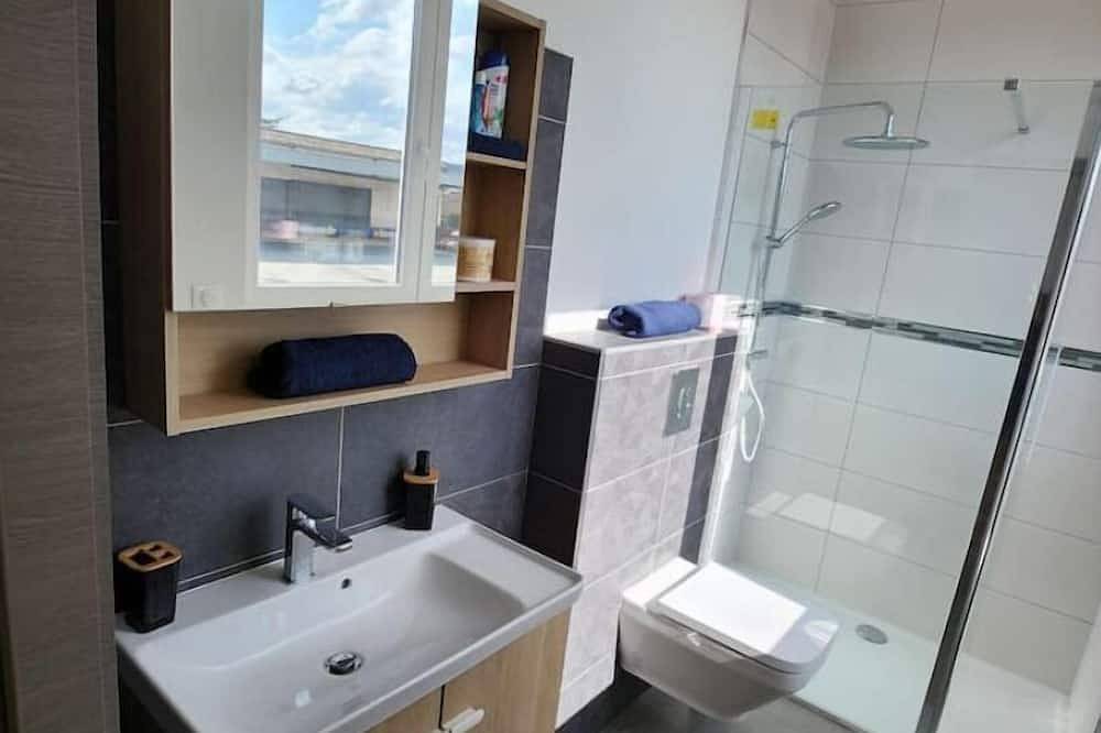 Appartement entier, Nice furnished studio renovated in Delle, Massif du Jura