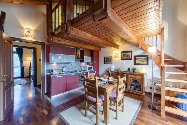 Ganze Wohnung, La Casa di Camus - Central Duplex for 4 in Bardonecchia, Turin Provinz