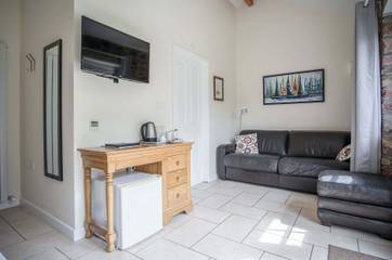 Apartment for 2 People in Pembrokeshire, Wales, Photo 1