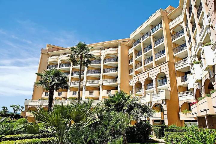 Ferienwohnung für 6 Personen, mit Balkon und Pool sowie Ausblick in Cannes - 2