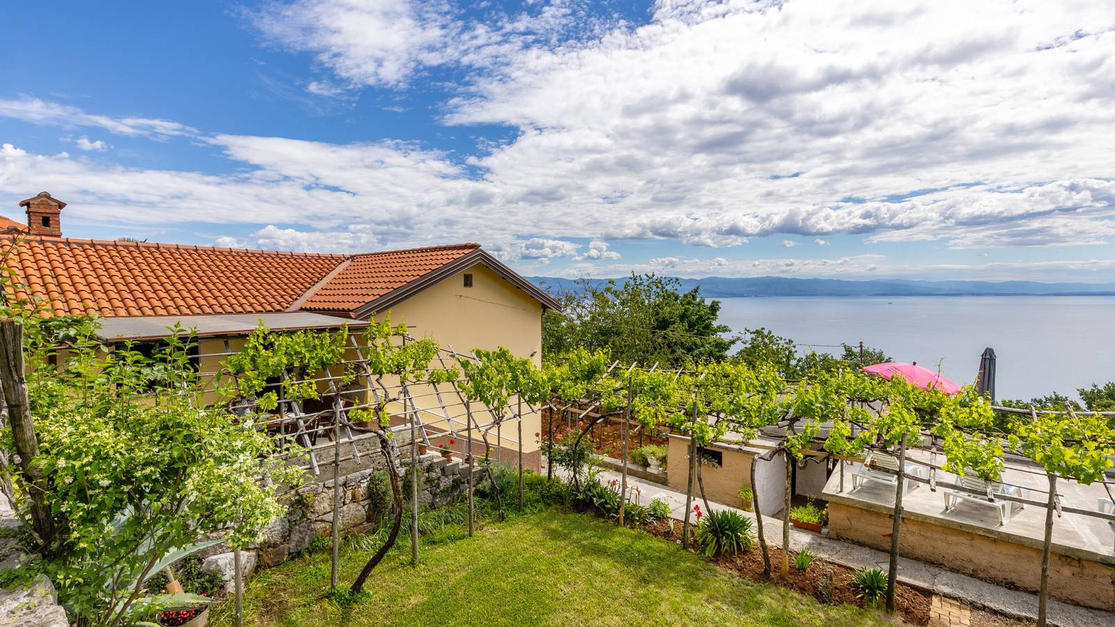 Holiday Home Secret Garden by Villas Guide in Ika, Primorje-Gorski Kotar