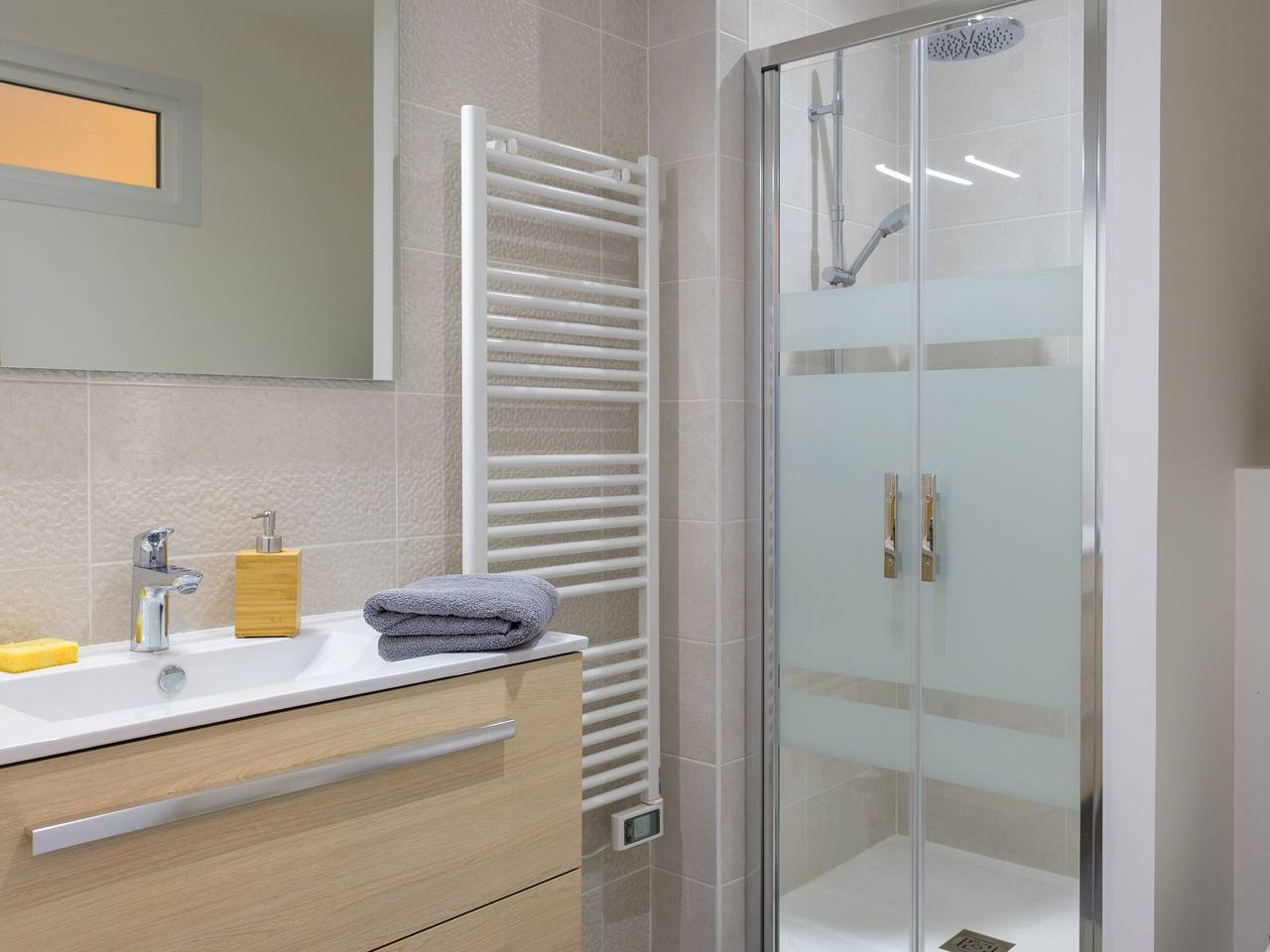 Quiet cottage with garden and wifi in Saint-Doulchard in Saint-Doulchard, Bourges region