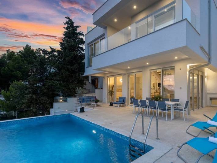 Villa pour 10 personnes, avec balcon ainsi que jacuzzi et piscine à Drage (Pakoštane) - 3