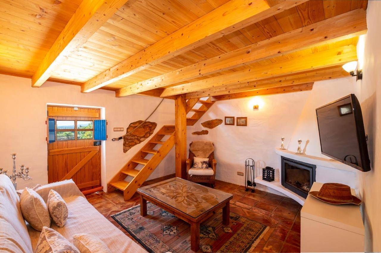 Villa Monte Algarvio - Private Heated Pool - wifi in Tunes, Algoz e Tunes