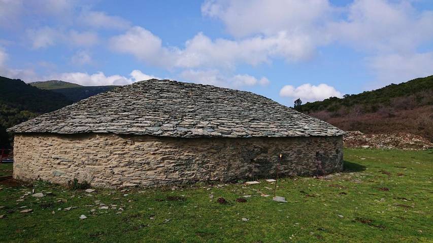 Gîte pour 4 personnes, avec jardin et vue à Ville-di-Pietrabugno - 3