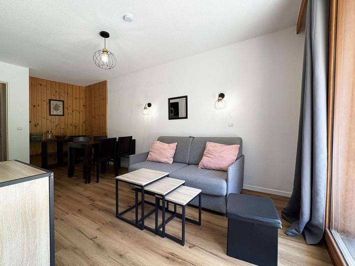 Ganze Wohnung, Appartement de standing avec piscine, sauna, hammam et wifi, au pied des pistes – Les Orres 1800 in Les Orres, Nationalpark Écrins