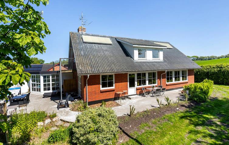 Ferienhaus für 10 Personen, mit Sauna und Pool sowie Terrasse - 1