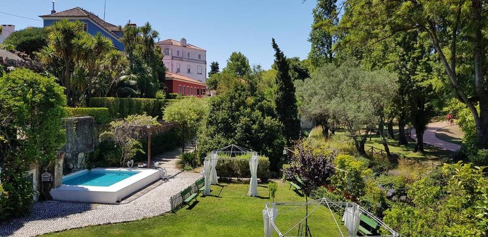 Apartamento de férias para 4 pessoas, com Terraço e Jardim e ainda Piscina and Vista em Queluz
