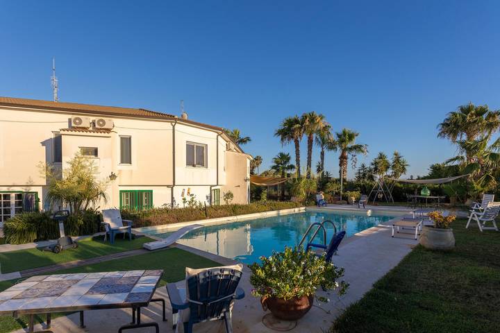 Apartment 'In Villa Templi Selinunte' with Sea View, Wi-Fi and Air Conditioning in Marinella (Sicily), Castelvetrano (Municipality)