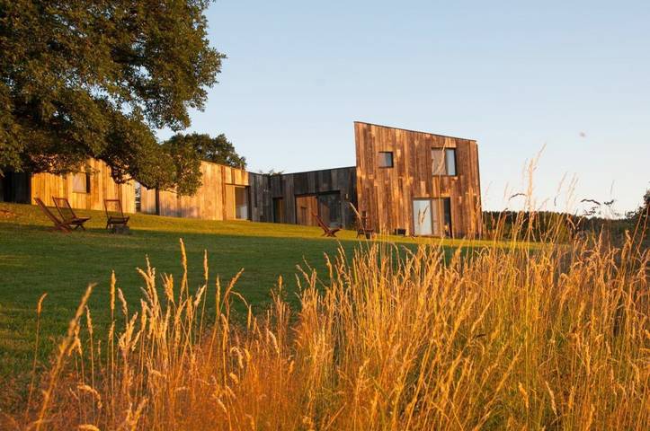 Chambre d’hôte pour 2 personnes, avec vue ainsi que jardin et sauna dans Mormont - 3