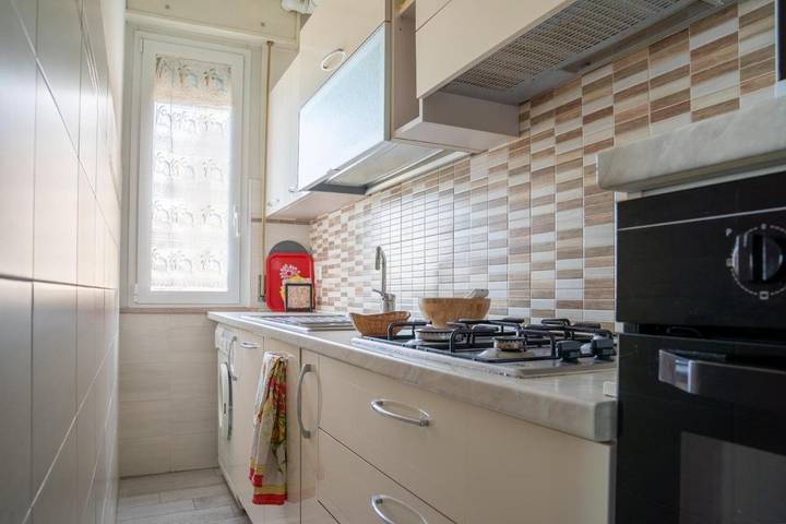 Gîte pour 4 personnes, avec terrasse à Lido Adriano - 3