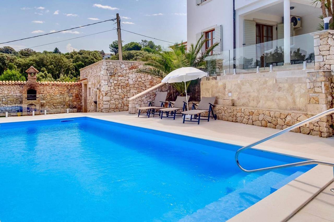 Villa with Private Pool in Cunski, Lošinj (Kvarner Bucht)