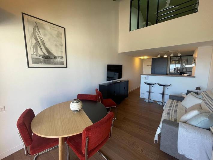 Gîte pour 4 personnes, avec vue et balcon dans Gare D Antibes - 2