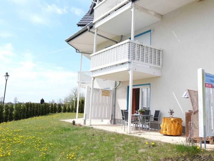 Ferienwohnung für 5 Personen, mit Balkon und Garten in Karlshagen - 3