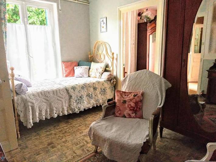 Gîte pour 3 personnes, avec terrasse et jardin dans Beaurepaire - 3