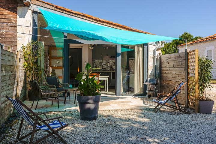 Gîte pour 2 personnes, avec jardin en Charente-Maritime