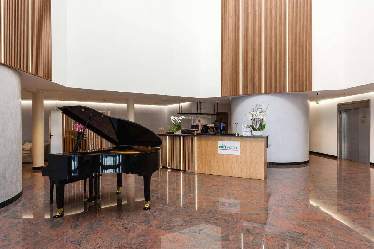 Brit Hotel Privilège Paris Rosny-sous-Bois in Rosny-sous-Bois, Seine-Saint-Denis