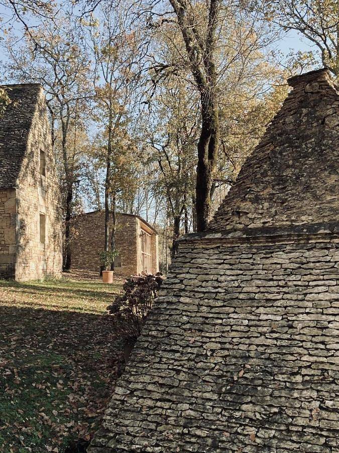 Gîte pour 3 personnes, avec piscine ainsi que jardin et vue, animaux acceptés à Valojoulx - 4