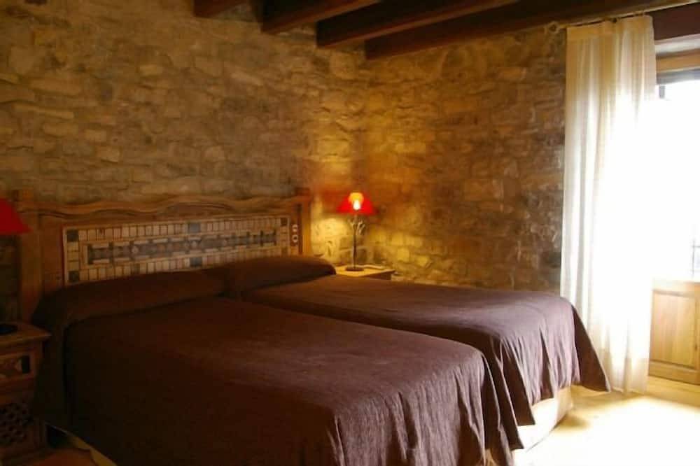 Casa L´Englata para 12 personas in Castiello de Jaca, Pirineos