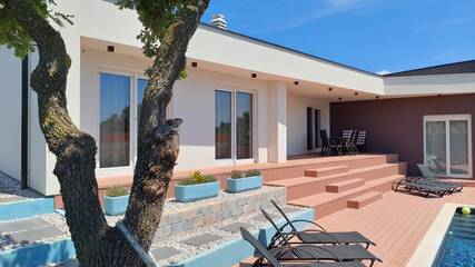 Villa für 8 Personen in Pula-Medulin, Medulin, Bild 4