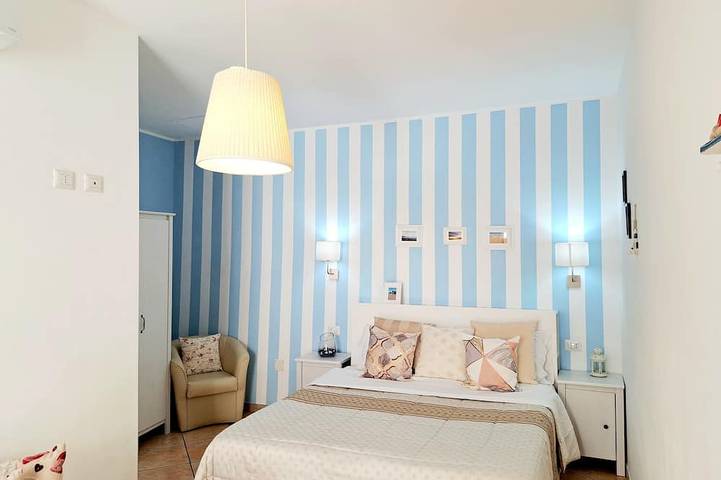 Ferienwohnung für 5 Personen, mit Balkon und Whirlpool in Licata