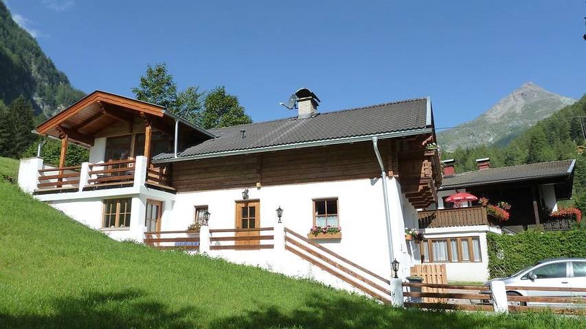Chalet für 5 Personen, mit Balkon und Terrasse sowie Garten und Sauna