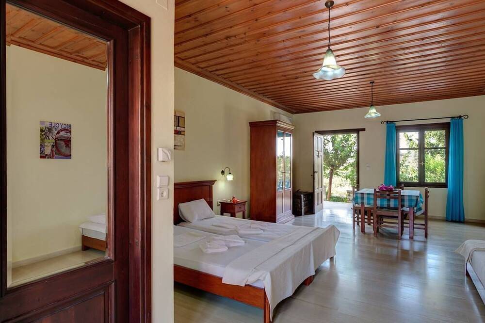 Ganze Wohnung, Gruppenunterkunft auf Kreta - separate Häuser in Douliana, Vamos