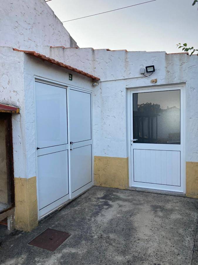 Location de vacances pour 7 personnes, avec piscine ainsi que vue et jardin dans Águeda - 4