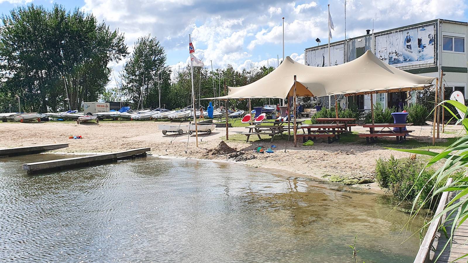 Marina Parcs — Water Bubble Jachthafen Muiderzand Almere in Holländische Küste