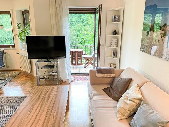 Ferienwohnung für 3 Personen, mit Balkon und Garten in Essen - 2
