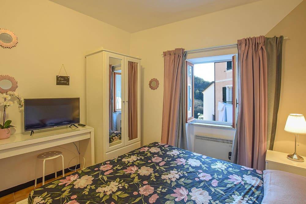 Entire apartment, 1 bedroom lovely apartment in Moneglia in Comeglio, Moneglia