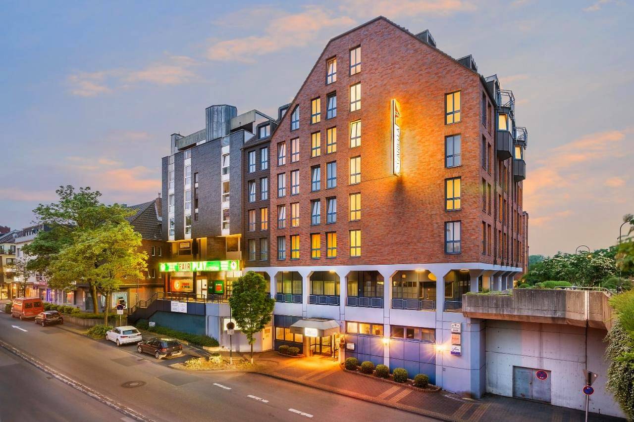 Novum Hotel Mariella Airport in Porz (Köln), Keulen