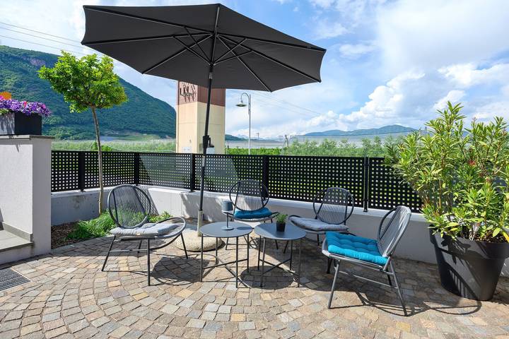 Ganze Wohnung, Bike Apartments Curti "Waldgrün" mit Sonnenterrasse & Alpenpanorama in Pfatten, Fleimstaler Alpen