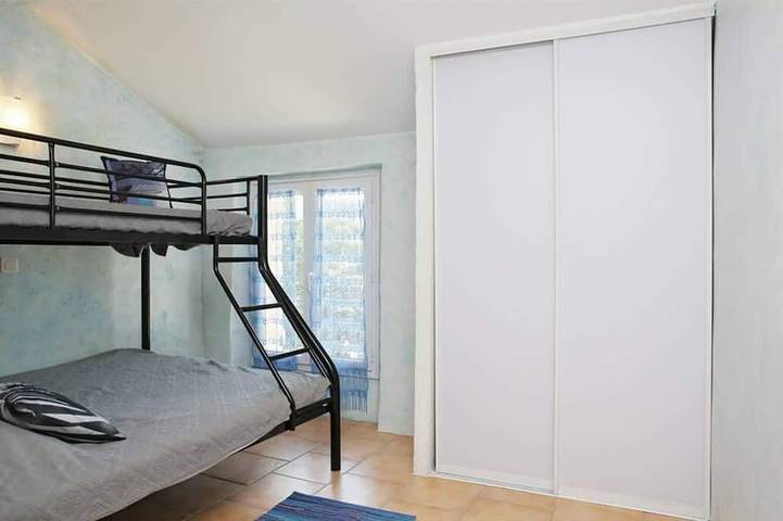 Gîte pour 6 personnes, avec jardin, animaux acceptés à La Garde-Freinet - 2