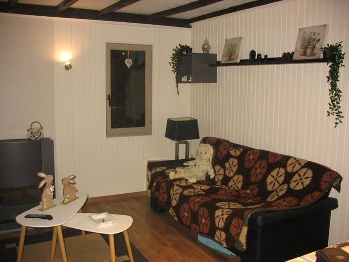 Gîte pour 5 personnes, avec jardin dans Dochamps - 3