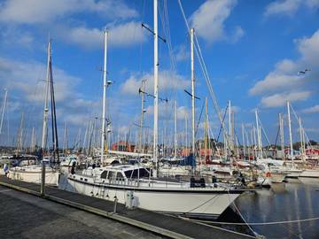 Bateau pour 6 personnes, avec terrasse et vue en Bretagne