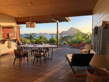 Cottage pour 6 personnes, avec jardin ainsi que terrasse et jacuzzi à Terre-de-Bas