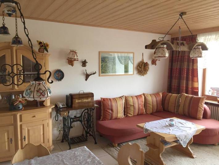 Ferienwohnung für 5 Personen, mit Ausblick und Balkon sowie Sauna und Pool in Missen-Wilhams - 4