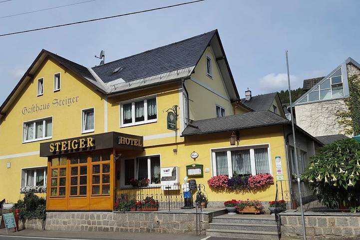 Ferienhaus für 2 Personen, mit Garten und Balkon in Schiefergebirge