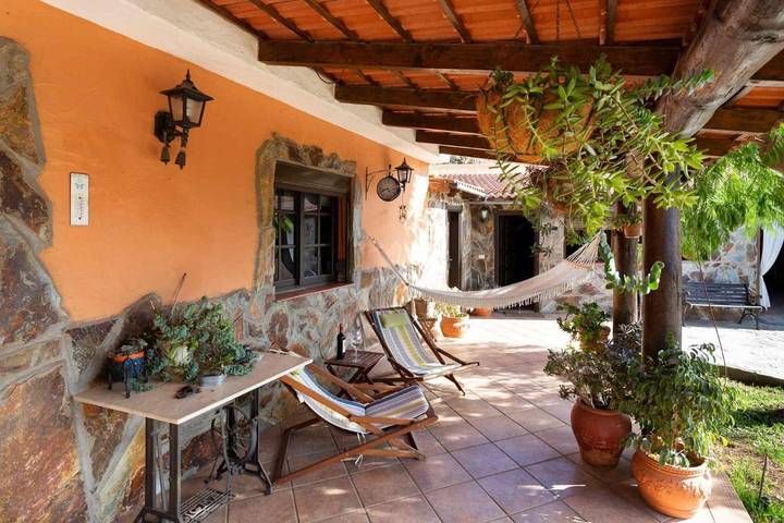 Casa rural para 8 personas, con Terraza además de Jardín y Piscina en Santa Cruz de Tenerife - 4